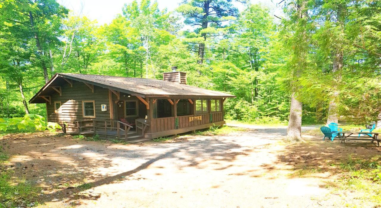 Chalet The Wilderness Inn: Wilmington